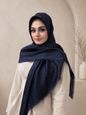 روسری نخ ابریشم ژاکارد لمه قواره۱۴۰طرح پلنگی